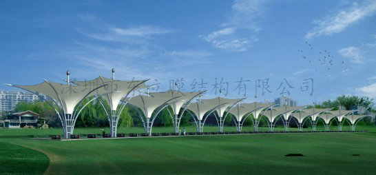 高尔夫球场膜结构